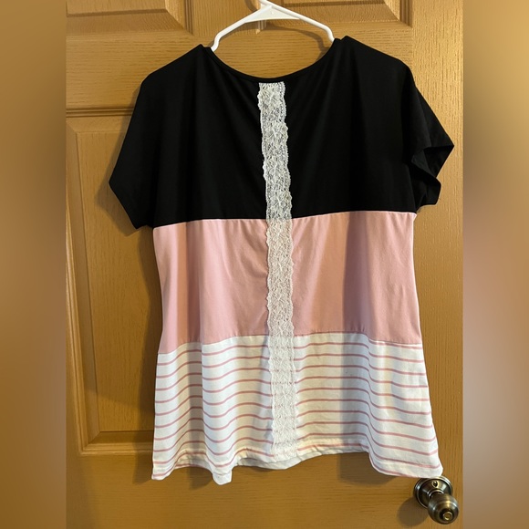 Women’s SHEIN Stretchy Top Size 0XL - Picture 4 of 4